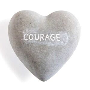Breathe At Home Stone Heart ‘Courage.’
Heart-Shaped Stone Decor
4.5” x 4.5”
NWT